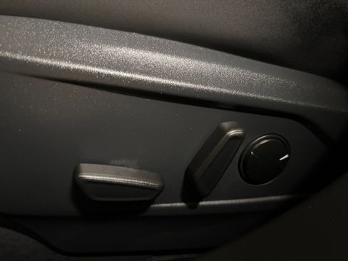 Used 2023 Ford Mustang Mach-E GT image 28