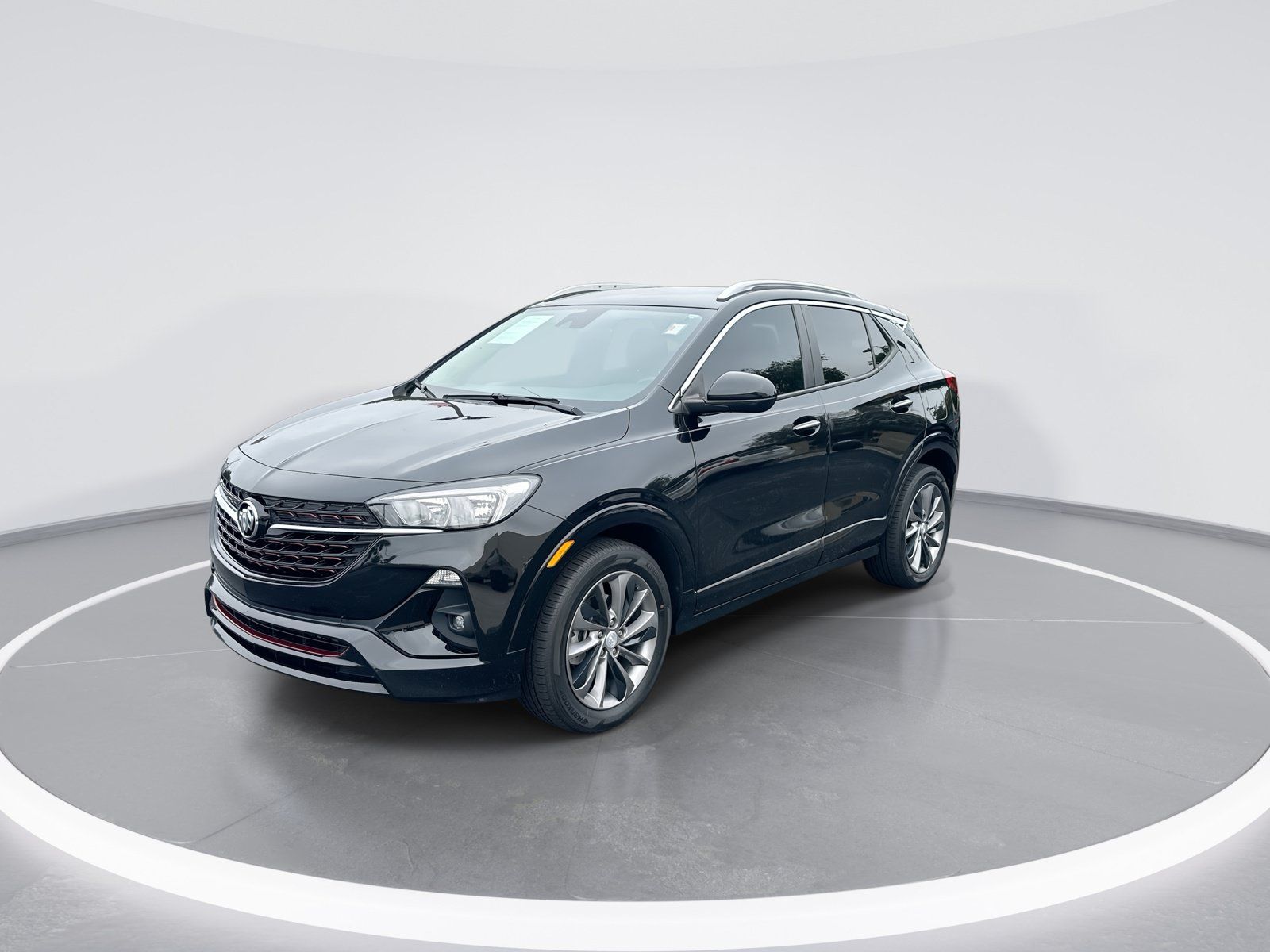Used 2023 Buick Encore GX Select w/ Sport Touring Package FWD image 5