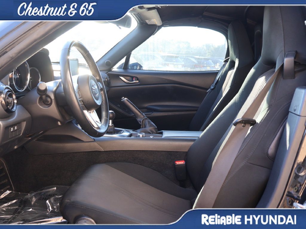 Used 2023 MAZDA MX-5 Miata Sport RWD image 19