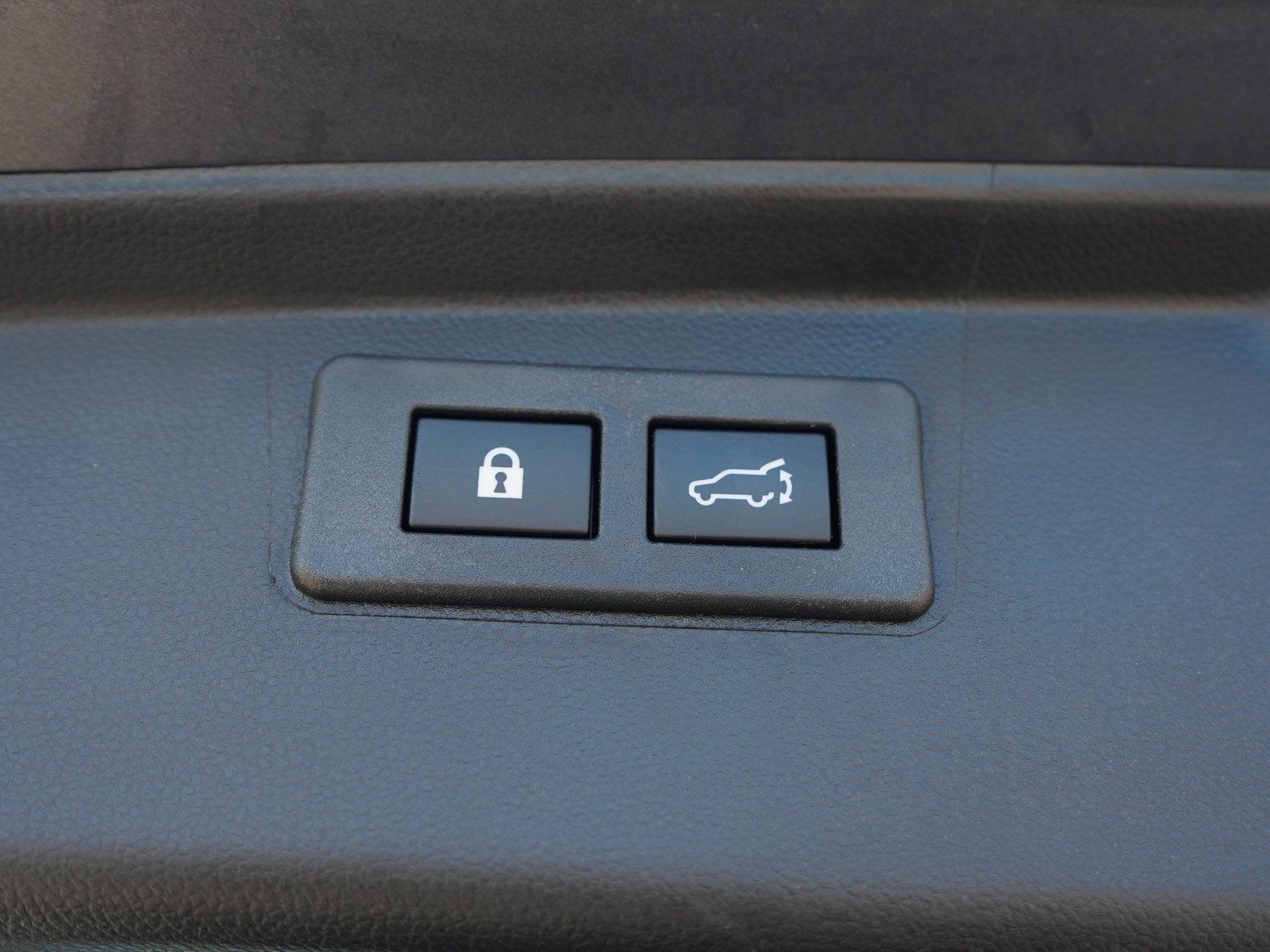 Used 2024 Subaru Outback Limited AWD/4WD image 14