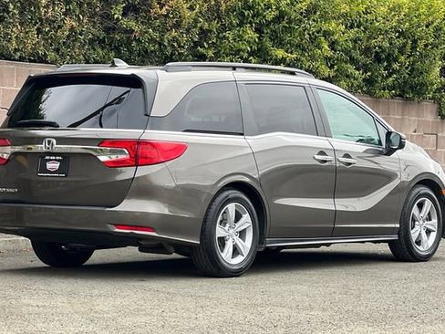 Used 2020 Honda Odyssey EX-L image 5