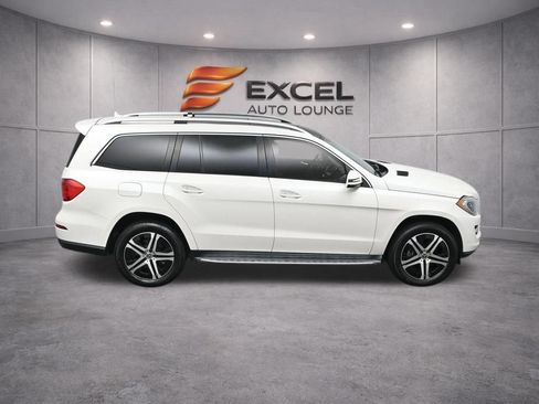 Used 2016 Mercedes-Benz GL 450 4MATIC w/ Premium I Package image 55