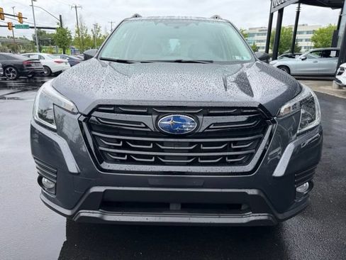 Used 2023 Subaru Forester Premium AWD/4WD image 2