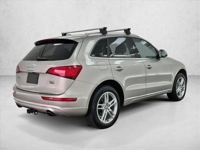 Used 2017 Audi Q5 2.0T Premium Plus w/ Technology Package AWD/4WD image 5