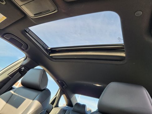 Used 2023 Honda Accord Sport image 15