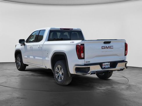 New 2026 GMC Sierra 1500 SLE AWD/4WD image 11