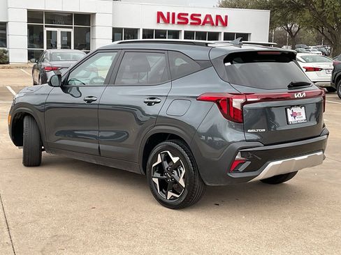 Used 2025 Kia Seltos S image 7