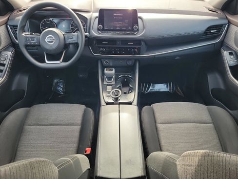 Used 2021 Nissan Rogue S image 14