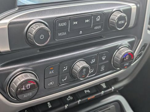 Used 2019 GMC Sierra 3500 SLT w/ Duramax Plus Package AWD/4WD image 21