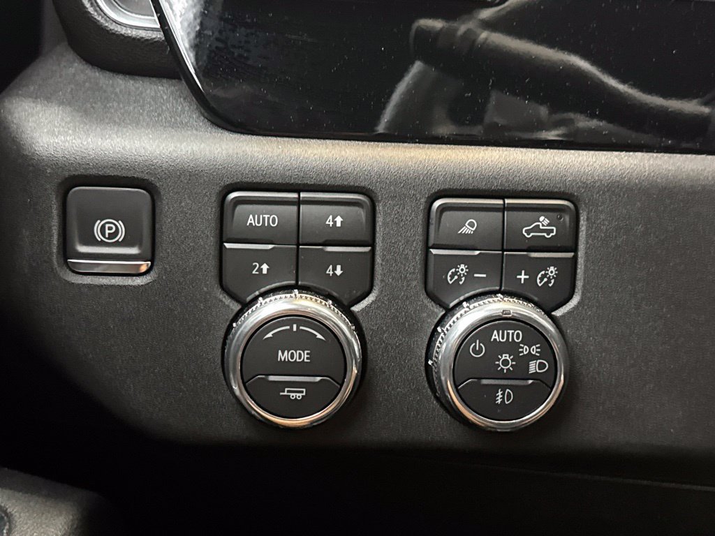 Used 2026 GMC Sierra 1500 Elevation w/ Elevation Premium Package AWD/4WD image 24