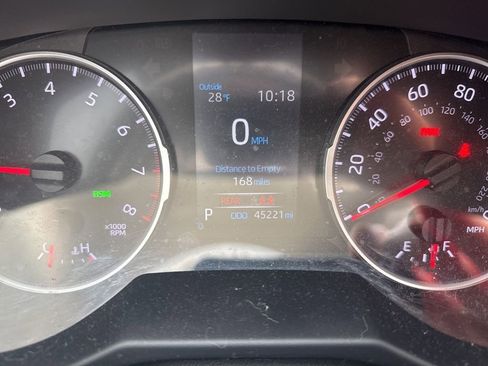 Used 2022 Toyota RAV4 XLE w/ Convenience Package image 9