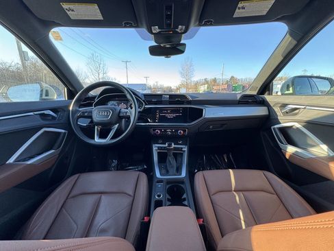 Used 2021 Audi Q3 2.0T Premium w/ Convenience Package image 18