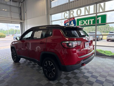 Used 2020 Jeep Compass Trailhawk AWD/4WD image 4