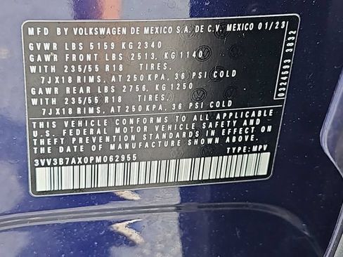Used 2023 Volkswagen Tiguan SE FWD image 38
