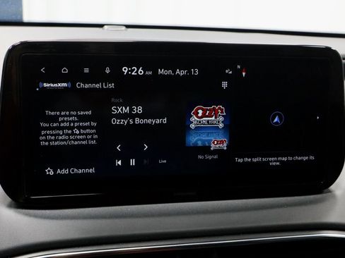 Used 2023 Hyundai Santa Fe SEL image 4