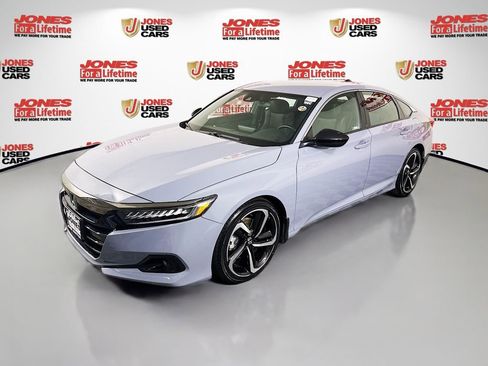 Used 2022 Honda Accord Sport image 11