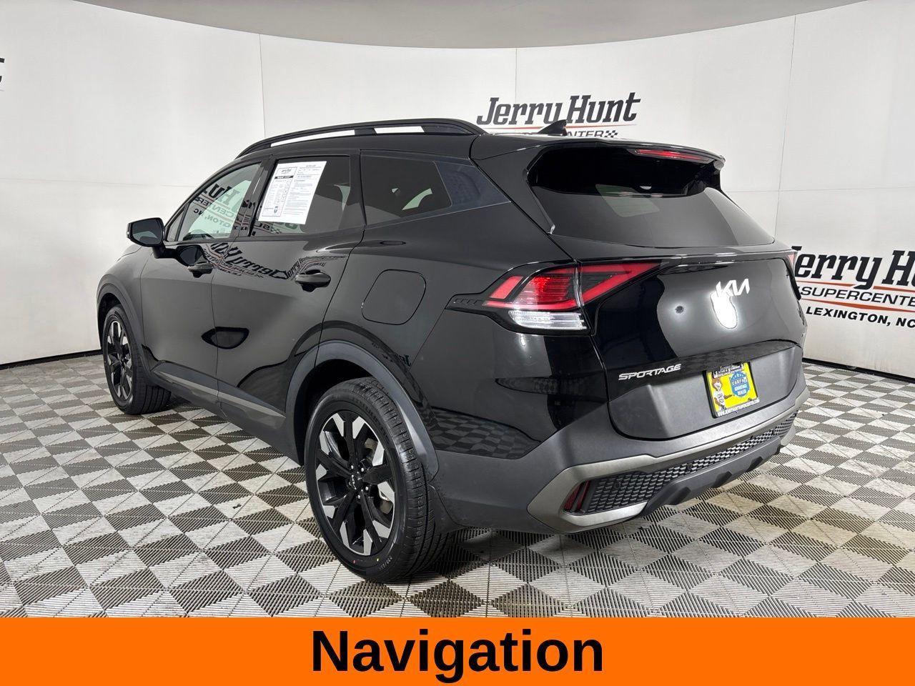 Used 2023 Kia Sportage X-Line w/ X-Line Premium Package AWD/4WD image 9