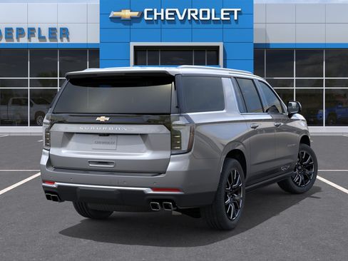 New 2026 Chevrolet Suburban High Country AWD/4WD image 4