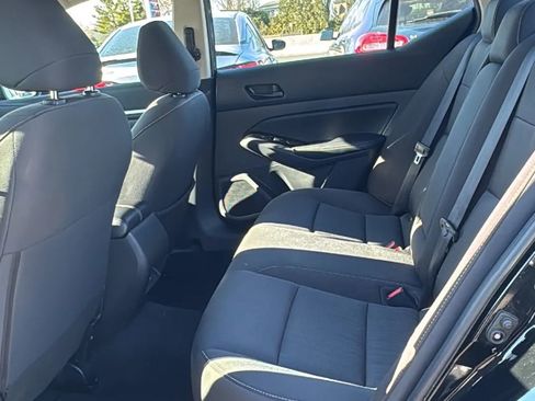 Used 2023 Nissan Altima 2.5 SV image 12