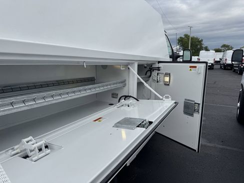 New 2026 Ford E-350 and Econoline 350 Super Duty w/ Power Equipment Group image 4