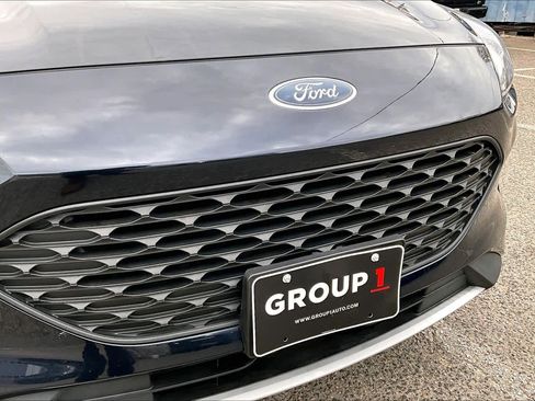 Used 2021 Ford Escape S image 29