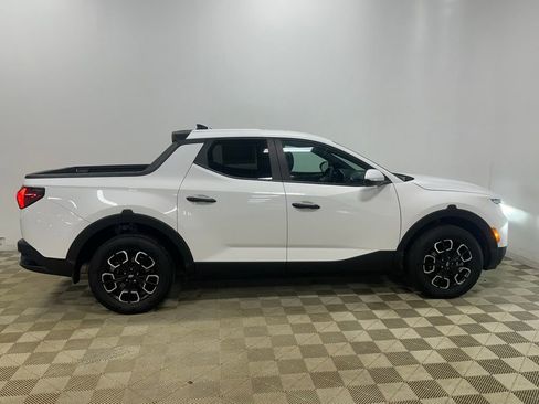 Used 2024 Hyundai Santa Cruz SE image 4