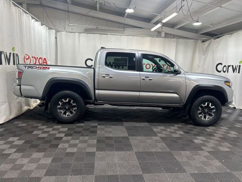 Used 2023 Toyota Tacoma TRD Off-Road w/ Advanced Technology Package image 10