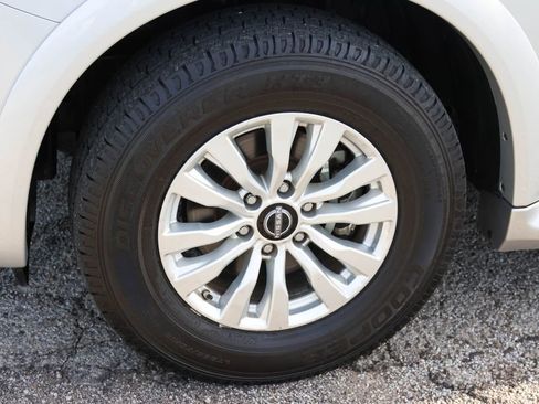 Used 2023 Nissan Armada SV RWD image 7