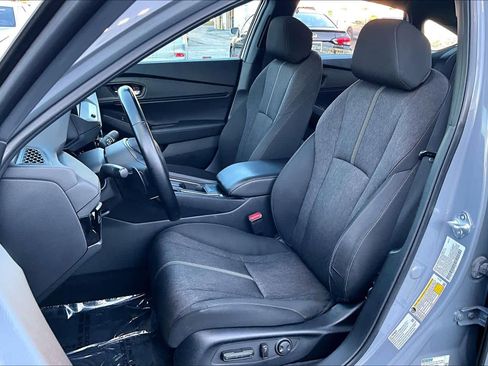 Used 2023 Honda Accord Sport image 7