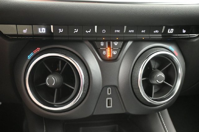 New 2026 Chevrolet Blazer LT w/ LPO, Black Sport Package FWD image 18