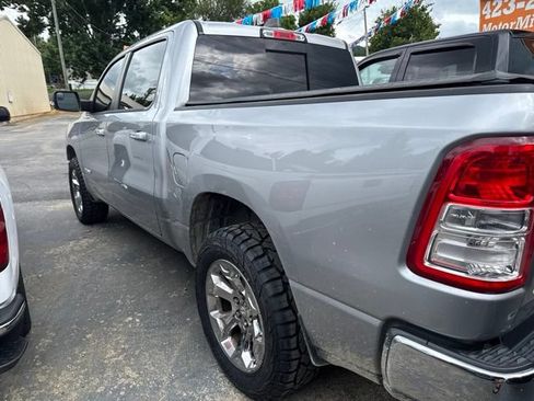 Used 2019 RAM 1500 Big Horn AWD/4WD image 2