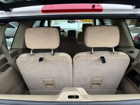 Used 2008 Ford Explorer XLT image 25