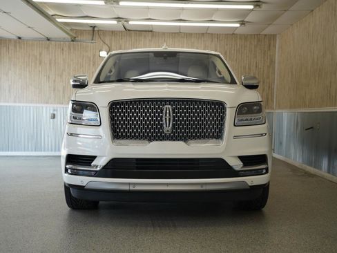 Used 2020 Lincoln Navigator L Black Label AWD/4WD image 2