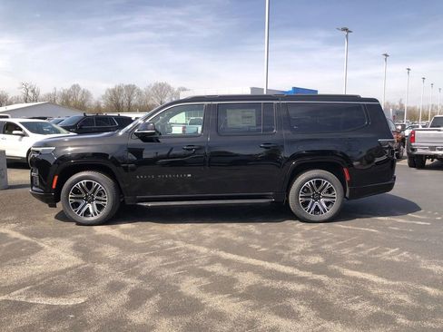 New 2026 Jeep Grand Wagoneer L 4WD image 11