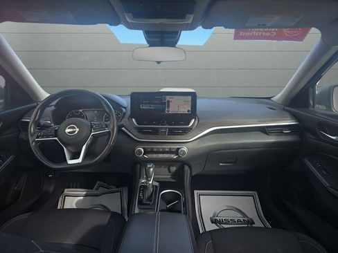 Certified 2024 Nissan Altima 2.5 SV w/ SV Premium Package AWD/4WD image 15