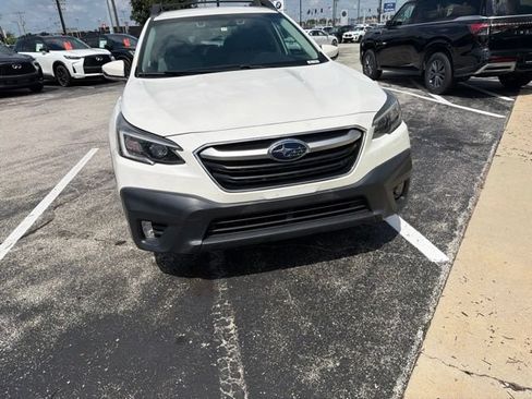 Used 2021 Subaru Outback Premium w/ Popular Package #1 AWD/4WD image 3