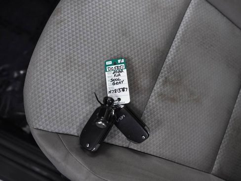 Used 2022 Kia Soul LX w/ Technology Package image 24