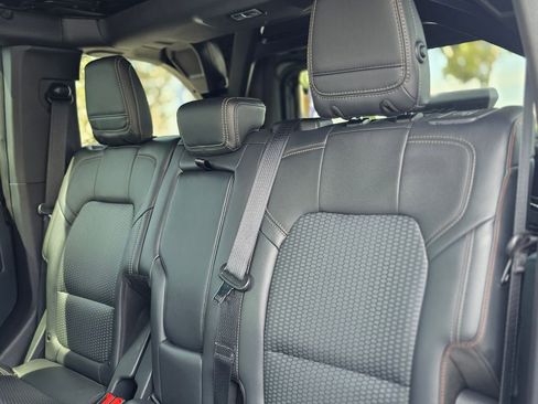Used 2024 Ford Bronco Raptor w/ Interior Carbon Fiber Pack 6 AWD/4WD image 16