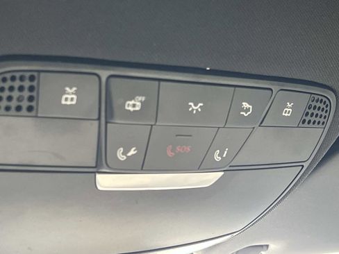 Used 2018 Mercedes-Benz C 300 4MATIC Sedan image 28