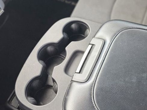 Used 2024 RAM 2500 Big Horn image 26