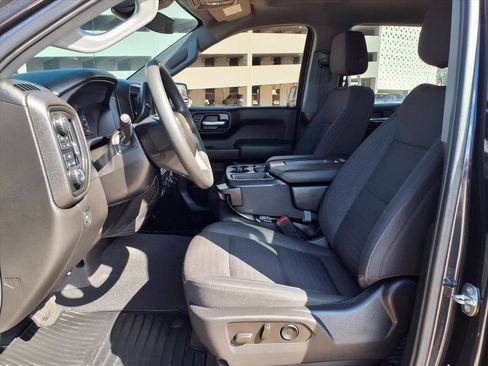 Used 2023 Chevrolet Silverado 1500 Custom image 16