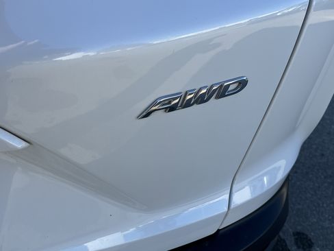 Used 2022 Honda CR-V EX image 7