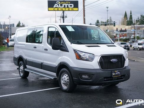 Used 2023 Ford Transit 250 Low Roof AWD w/ Exterior Upgrade Package image 4