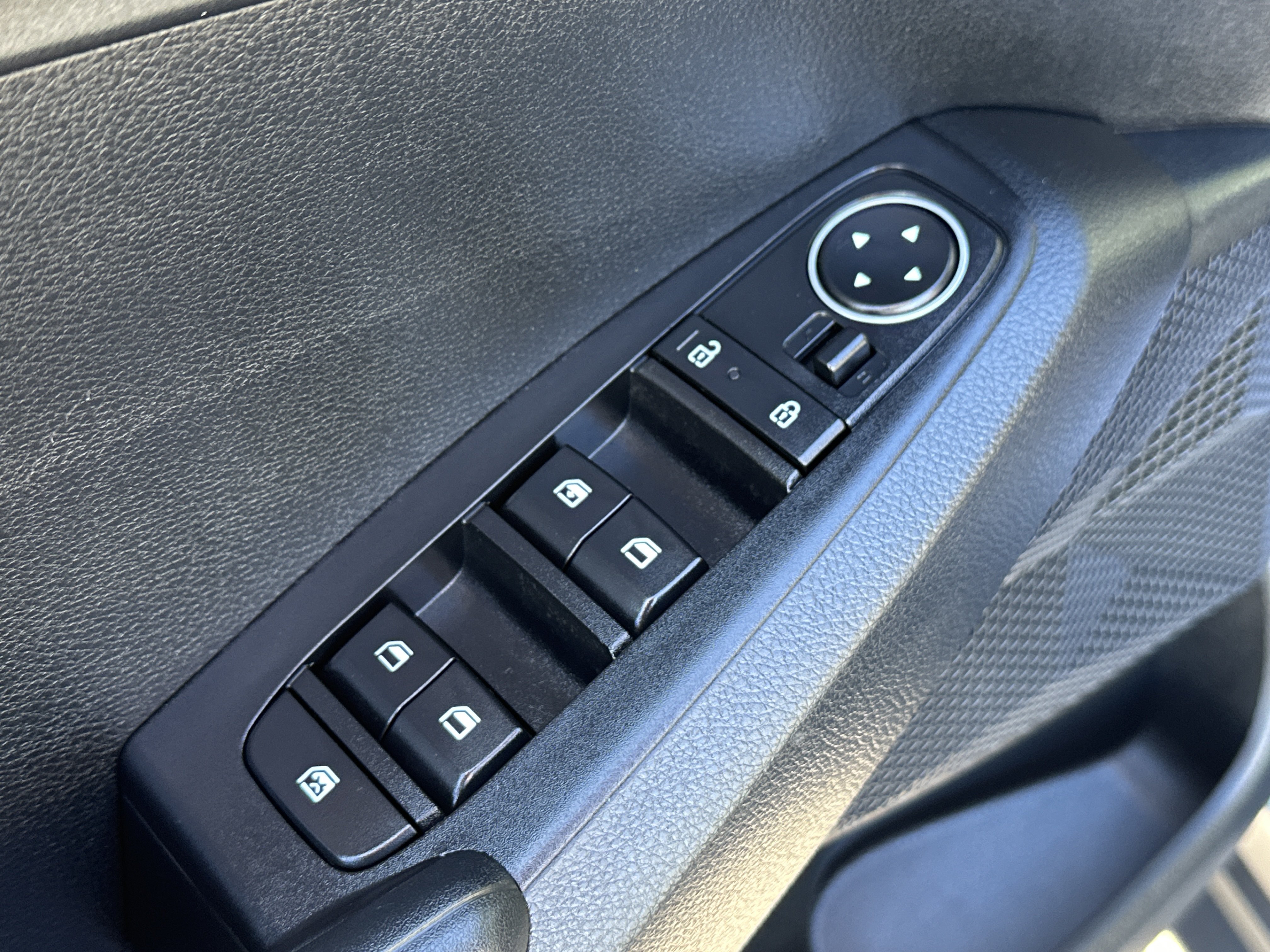 Certified 2026 Kia Seltos LX AWD/4WD image 9