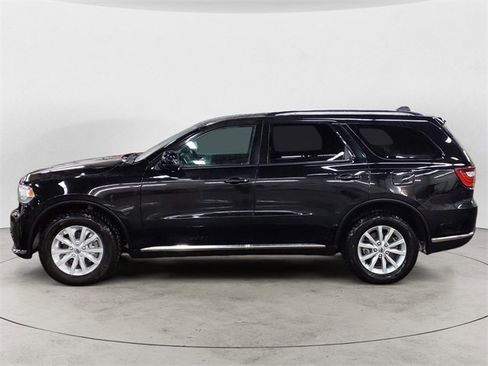 Used 2020 Dodge Durango SXT image 2
