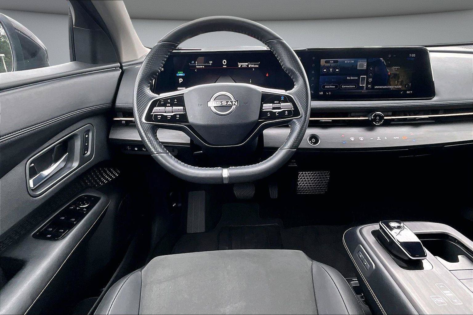 Used 2023 Nissan Ariya FWD image 9