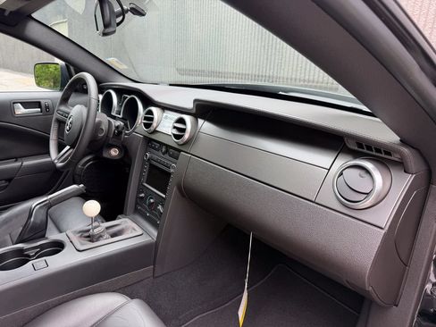 Used 2008 Ford Mustang Shelby GT500 RWD image 21