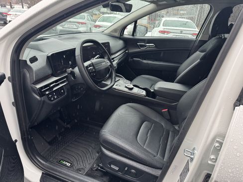 Used 2026 Kia Sportage SX Prestige image 8