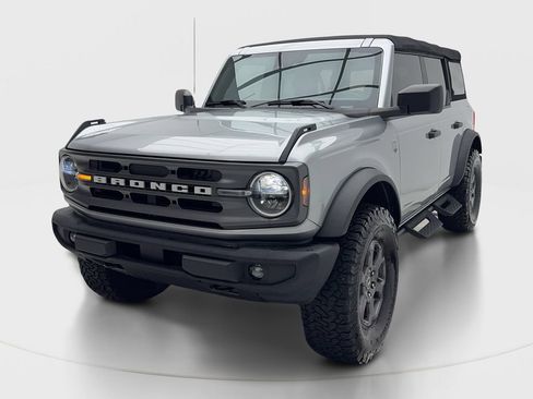 Used 2023 Ford Bronco Big Bend AWD/4WD image 4