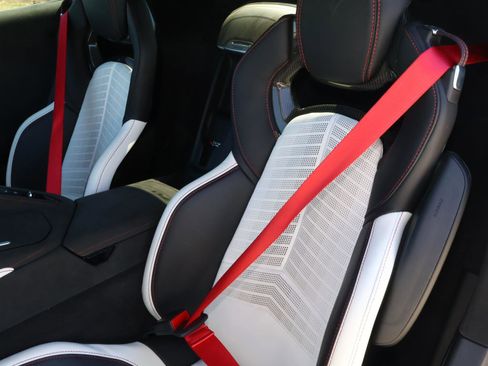 Used 2023 Chevrolet Corvette Stingray Premium Conv image 16